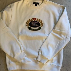Large Burberry Sweater